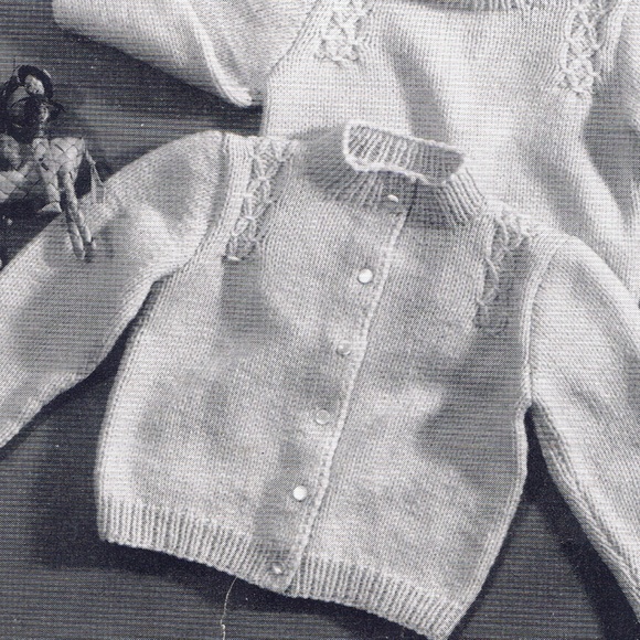 Bernat Shirts & Tops 96 Bernat Baby Clothes Germantown Book 87